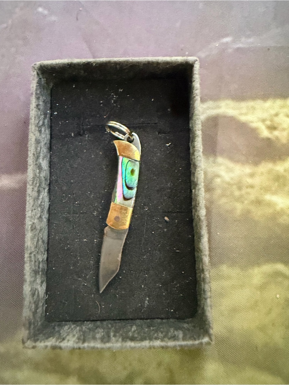 Mini Abalone Inlay Keychain Knife - Green Accent - Picture 2 of 5